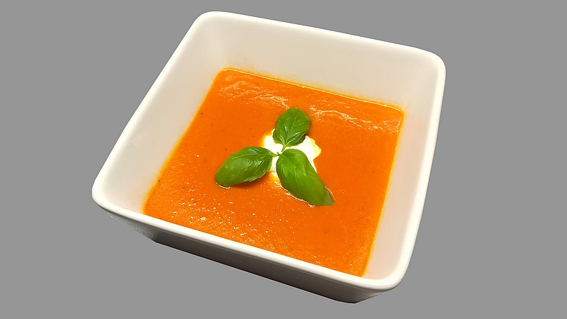Rajská polévka se zakysanou smetanou recept