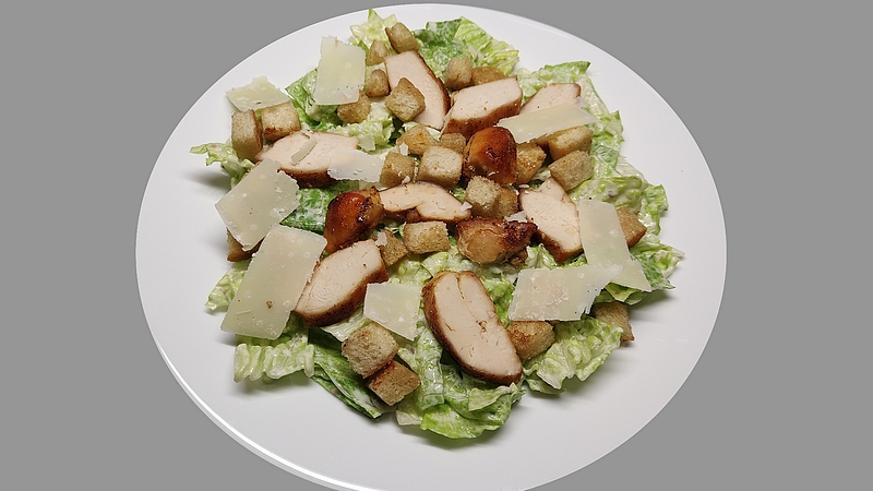 Caesar salát s kuřecím masem recept
