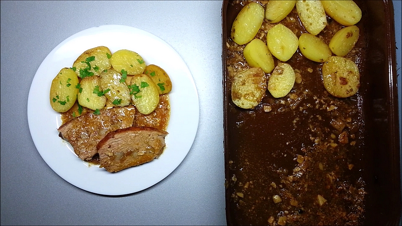 Vepřová pečeně v troubě s bramborem recept