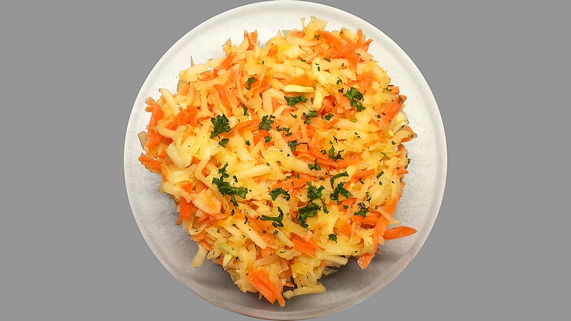 Kalerábový šalát s mrkvou recept