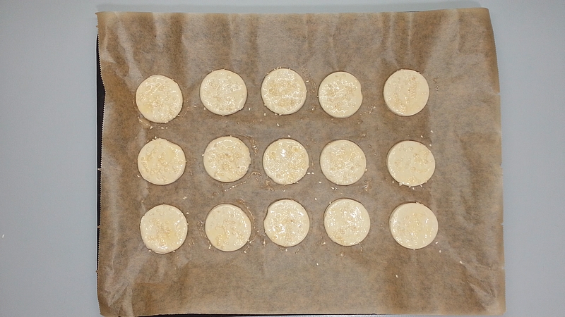 Listové těsto se sezamem