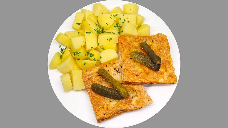 Zapečené rybí filé s vejci a sýrem