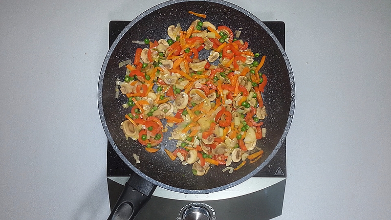 Restovaná zelenina se žampiony