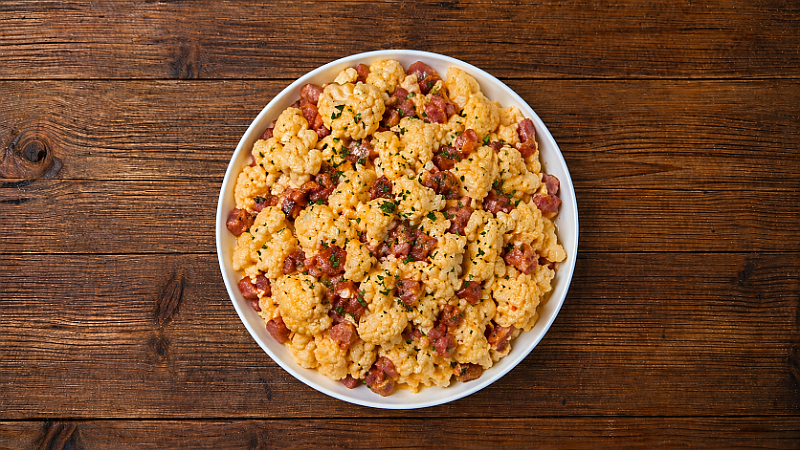 Květák na mozeček s uzeným masem